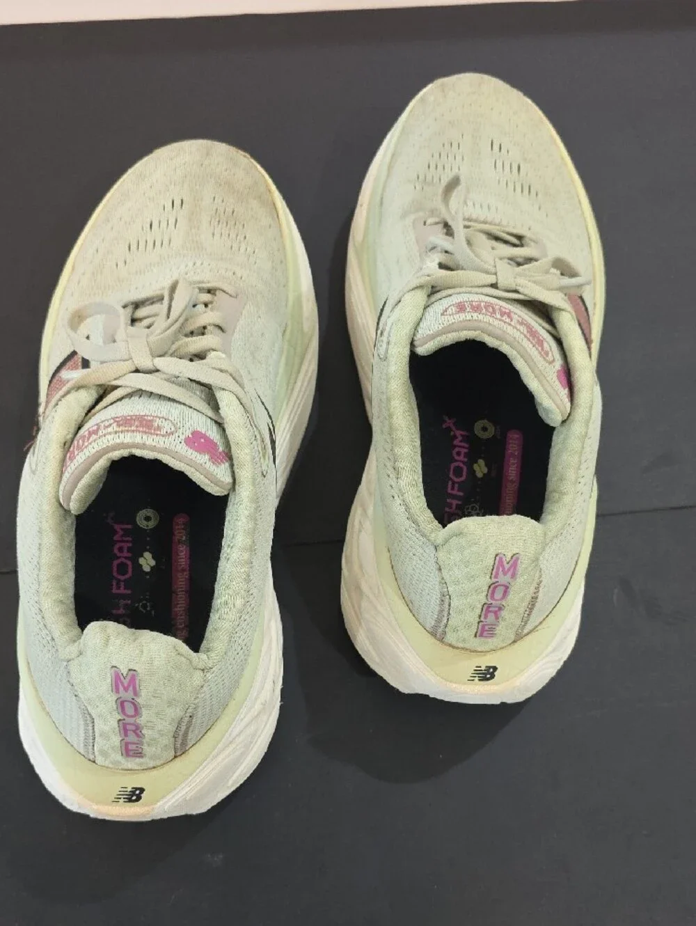 New Balance great pale